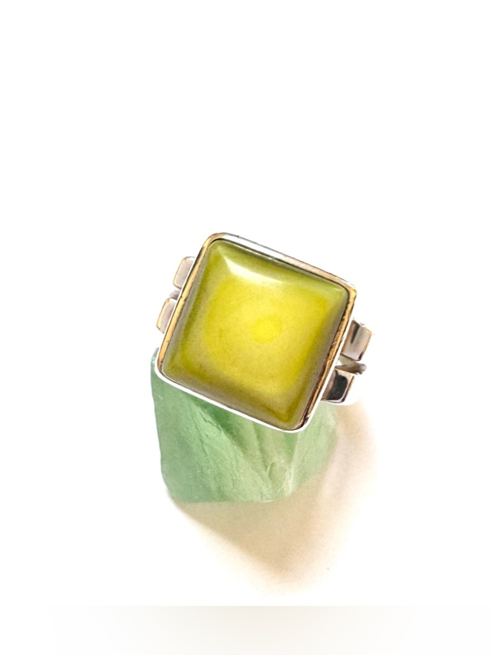SILPADA Ring Mother of Pearl Sterling Silver S6.25 Green MOP R1270 GOOD COND